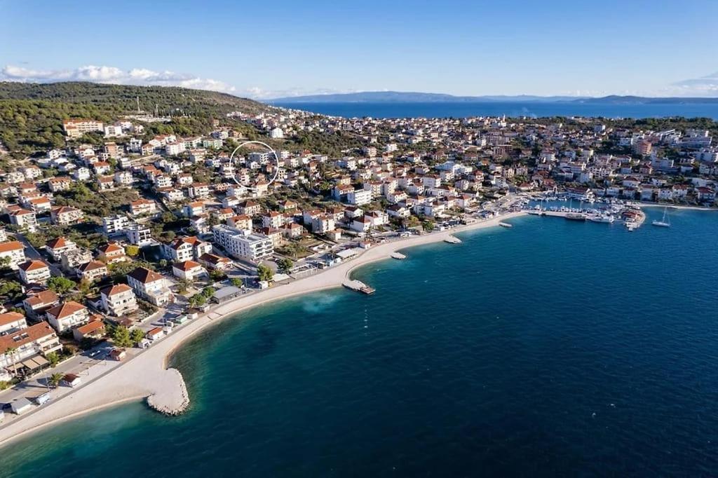 Apartmani Mm Trogir Exteriör bild