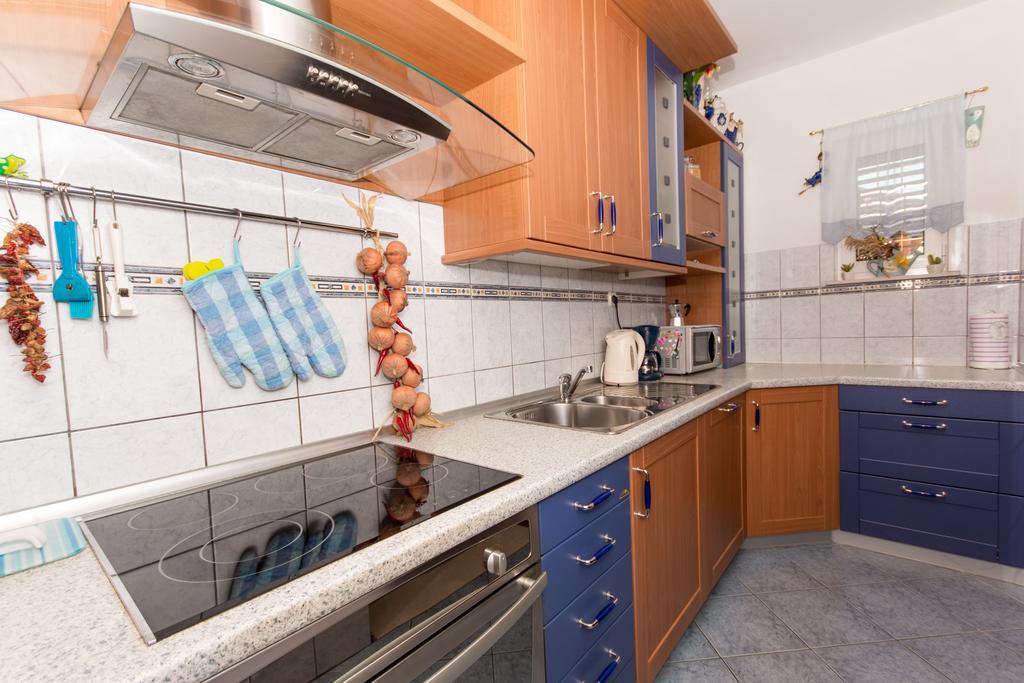Apartmani Mm Trogir Exteriör bild