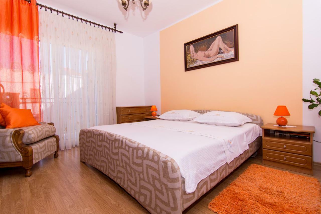 Apartmani Mm Trogir Exteriör bild